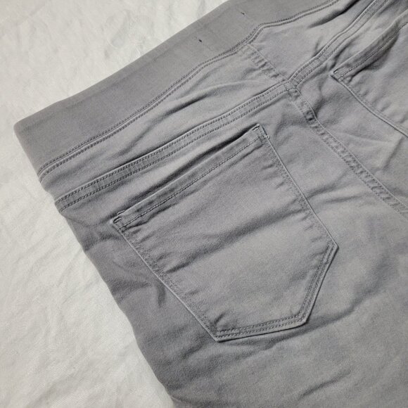 Old Navy Rockstar Mid Rise 14 Jeans Gray Pull on cozy grunge edgy Women classic - Picture 7 of 11